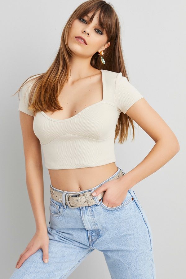 Cool & Sexy Cool & Sexy Women's Stone Camisole Crop Blouse ELT58