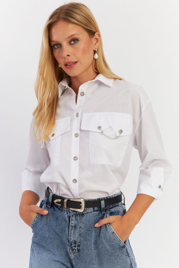 Cool & Sexy Cool & Sexy Women's White Metal Detailed Shirt ASF13