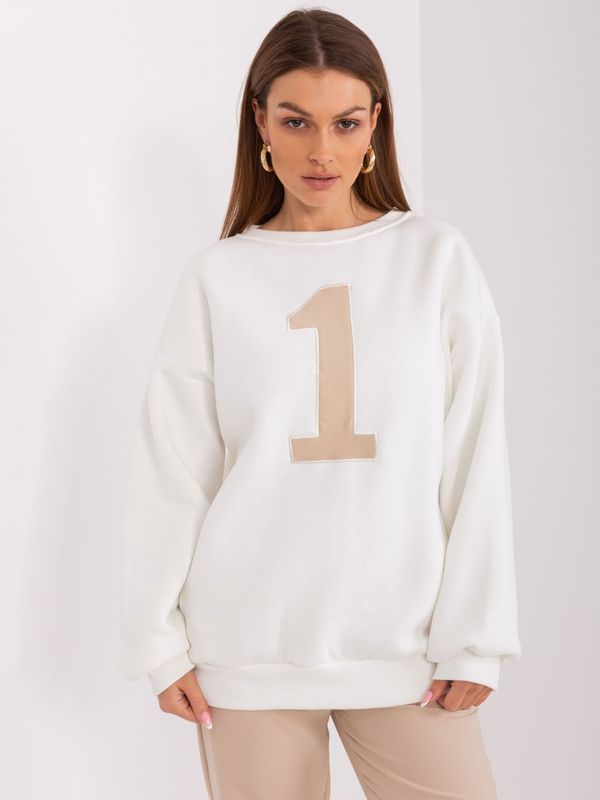 Fashionhunters Cotton ecru sweatshirt with a round neckline