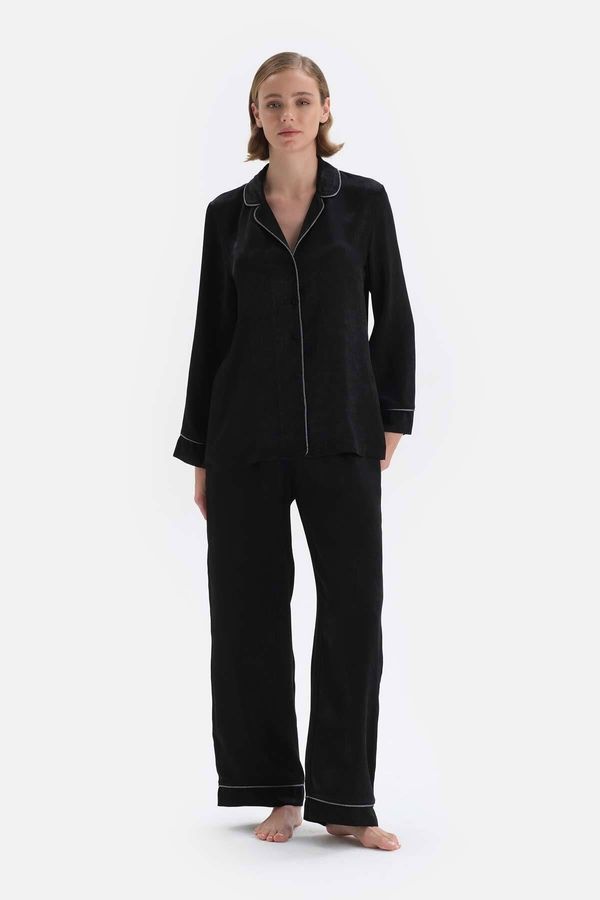 Dagi Dagi Black Lurex Stripe Detailed Satin Pajama Set