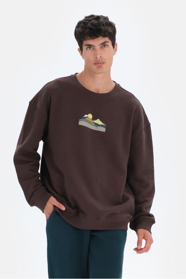 Dagi Dagi Men's Dark Brown Mountain Printed Sweatshirt