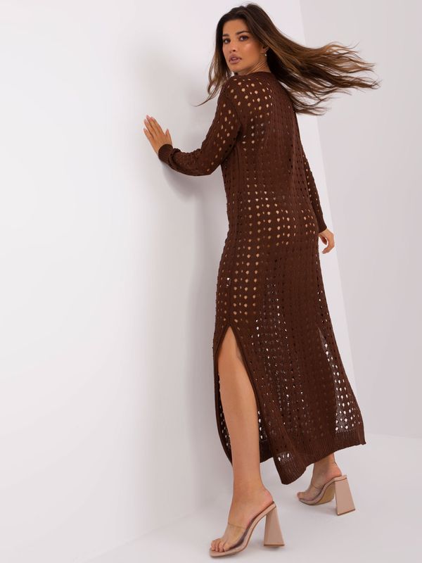Fashionhunters Dark brown knitted maxi dress