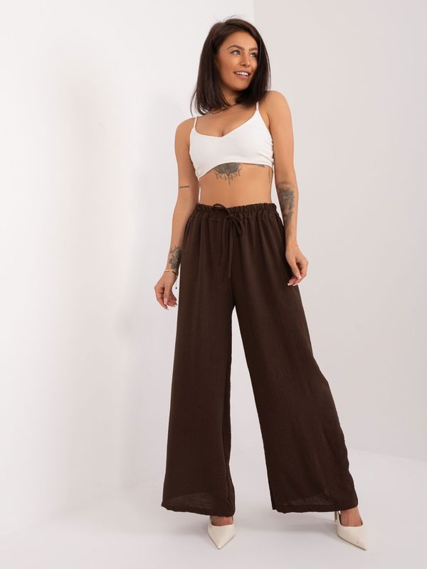 Fashionhunters Dark brown Swedish trousers with a hint of viscose