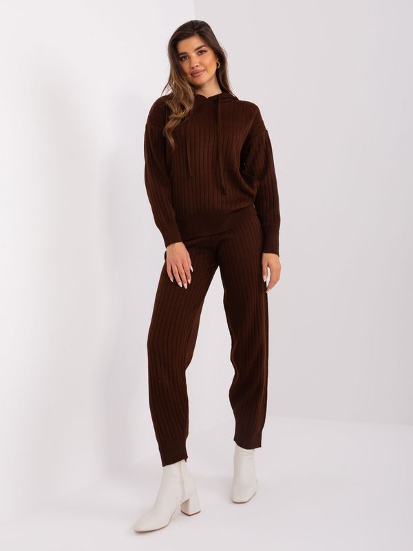 Fashionhunters Dark brown two-piece women's casual set