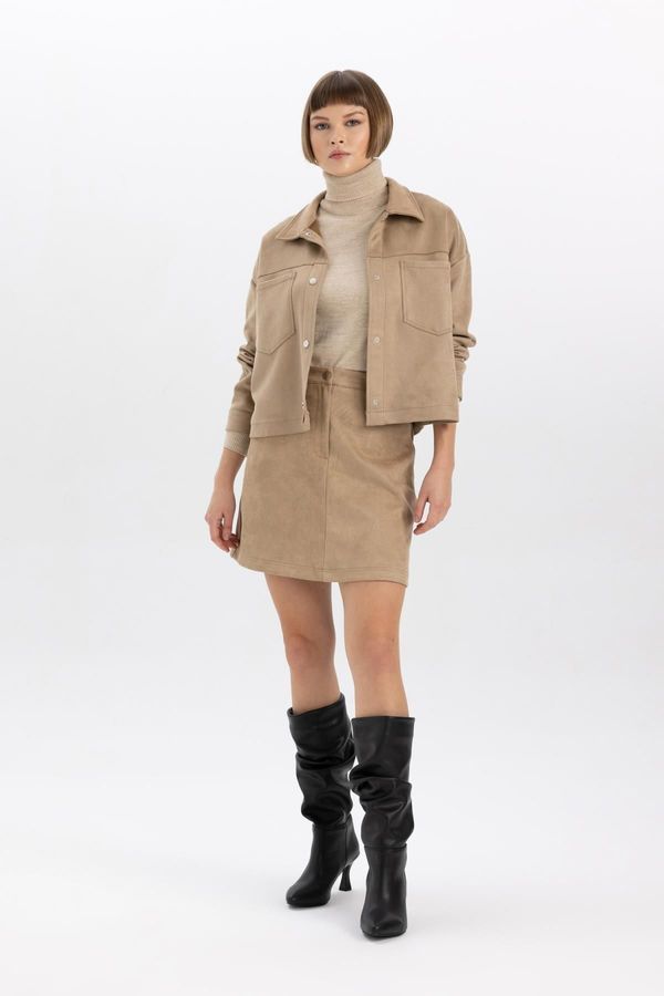 DEFACTO DEFACTO A Cut Normal Waist Suede Mini Skirt