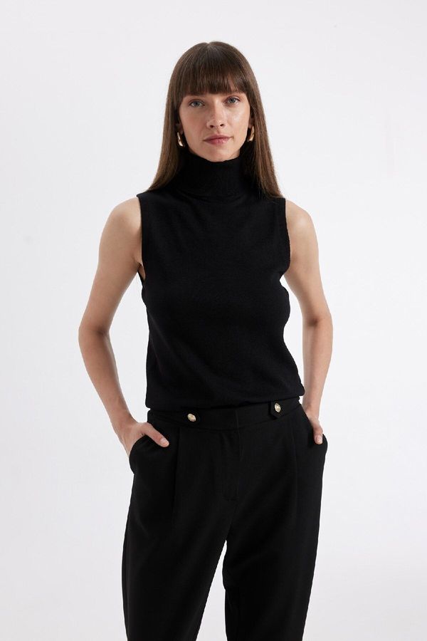 DEFACTO DEFACTO Black Regular Fit Turtleneck Sleeveless Basic Plain Knitwear Sweater