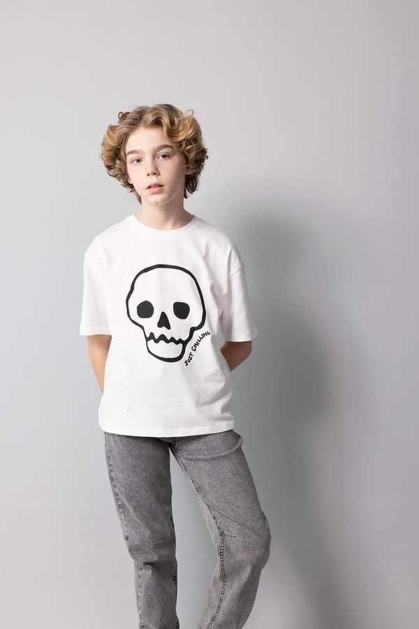 DEFACTO DEFACTO Boy Oversize Fit Crew Neck Embroidered T-Shirt