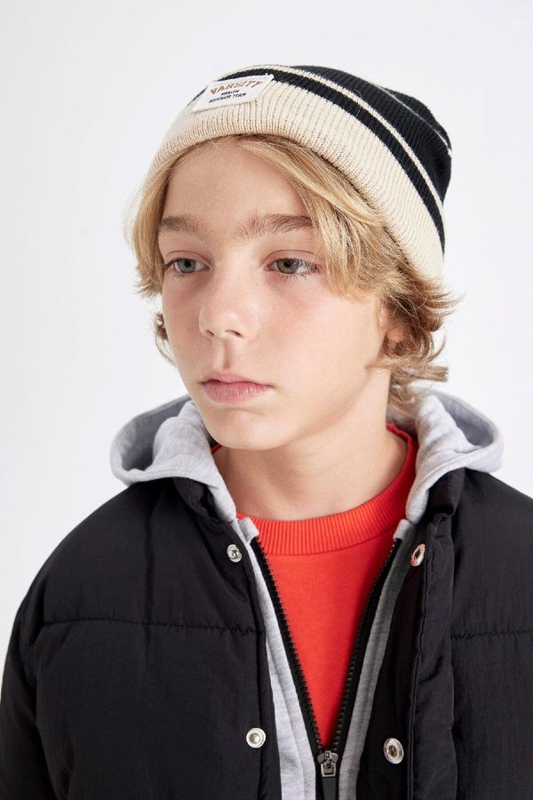 DEFACTO DEFACTO Boy Striped Knitted Beanie C8589A824WN