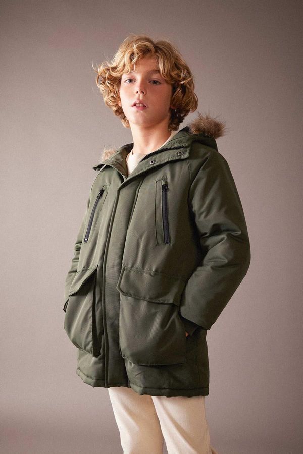 DEFACTO DEFACTO Boy&#39;s Hooded Water Repellent Plush Lining Long Coat