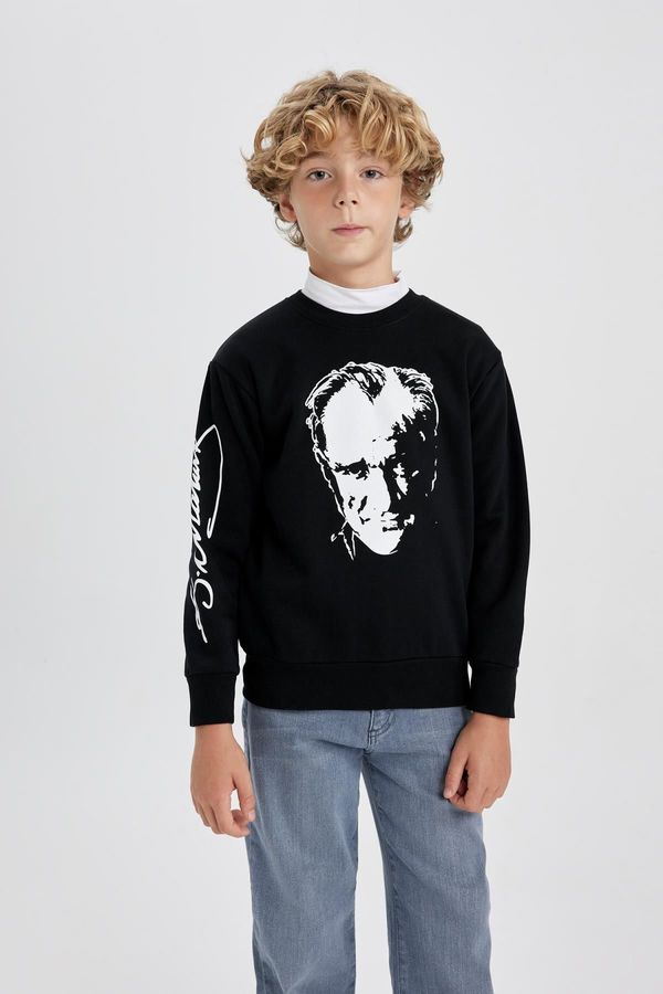 DEFACTO DEFACTO Boy's Black Crew Neck Sweatshirt