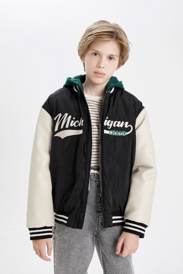 DEFACTO DEFACTO Boys Detachable Hooded College Collar Zippered Bomber Jacket Coat