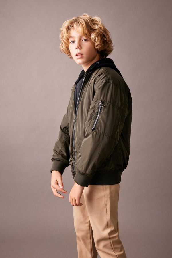 DEFACTO DEFACTO Boys' Double Sided Removable Hooded College Collar Bomber Coat