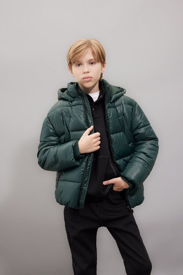 DEFACTO DEFACTO Boy's Water Repellent Hooded Zippered Pocket Puffer Jacket