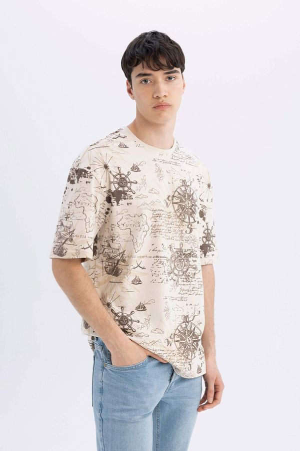 DEFACTO DEFACTO Comfort Fit Crew Neck Printed T-Shirt
