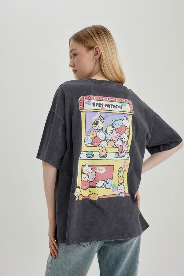 DEFACTO DEFACTO Coool BT21 Oversize Fit Crew Neck Printed Short Sleeve T-Shirt