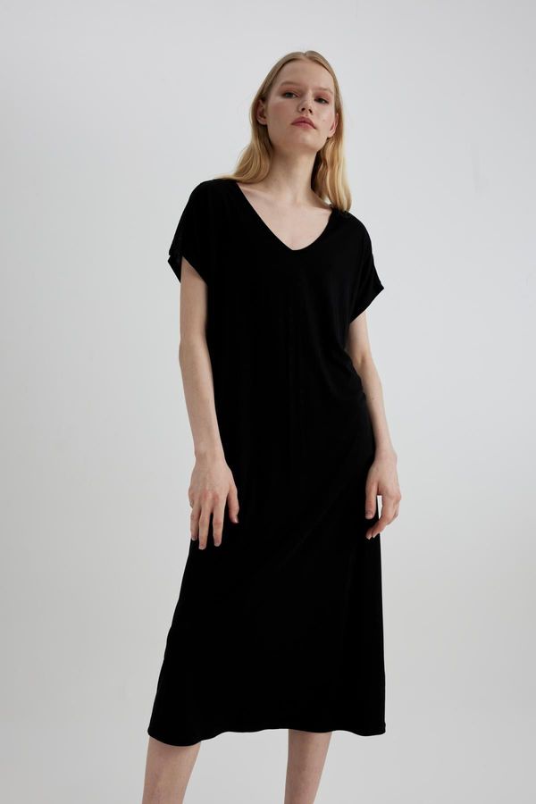 DEFACTO DEFACTO Fall in Love Regular Fit V Neck Viscose Nightdress