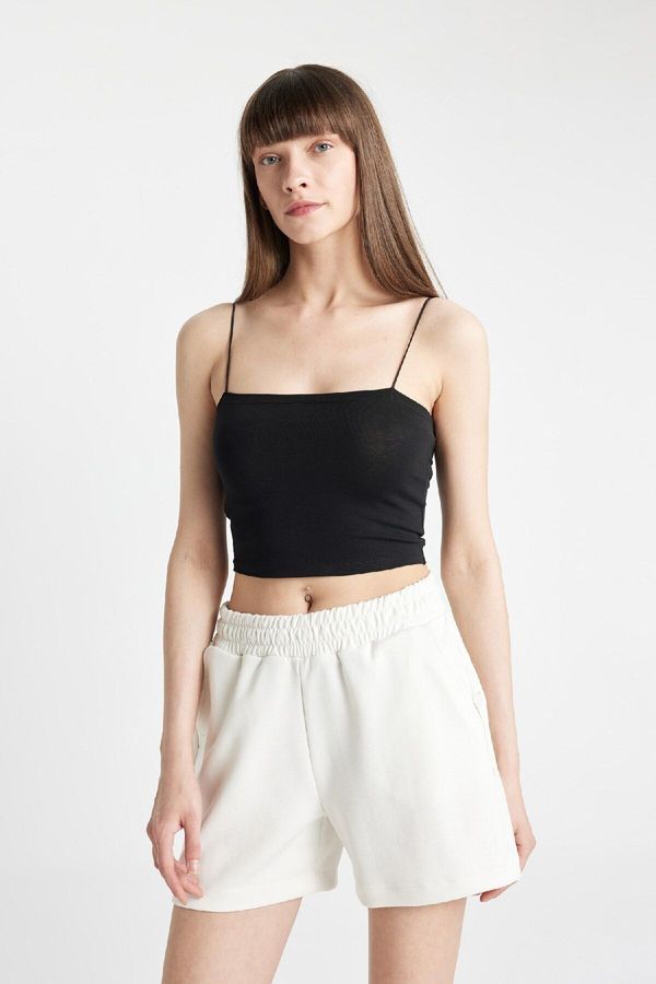 DEFACTO DEFACTO Fall In Love Thin Strap Crop Cotton Black Undershirt Y2249az24au