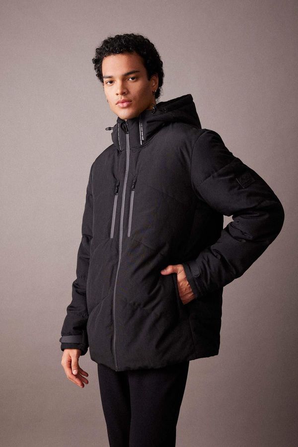 DEFACTO DEFACTO Fit Water Repellent Slim Fit Hooded Coat