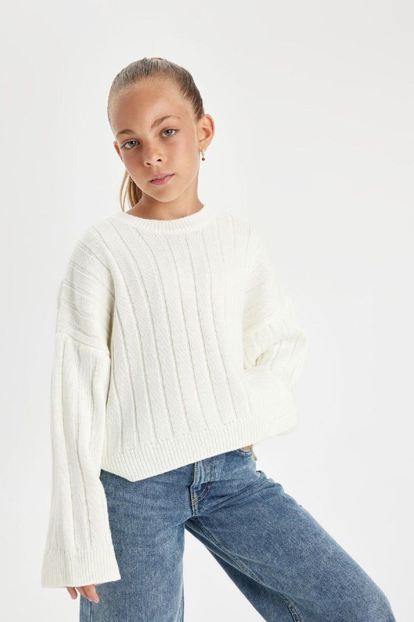 DEFACTO DEFACTO Girl Oversize Wide Pattern Crew Neck Basic Plain Knitwear Sweater