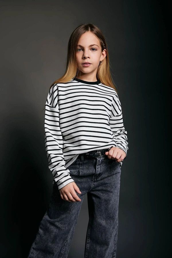 DEFACTO DEFACTO Girl's Loose Fit Striped Crew Neck Sweatshirt