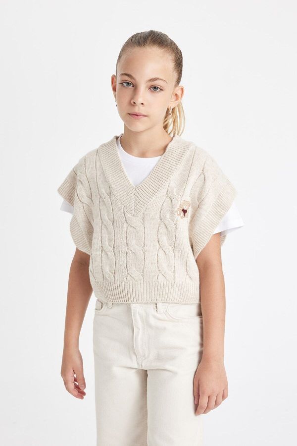 DEFACTO DEFACTO Girl's Oversize Wide Fit V-Neck Knitwear Sweater