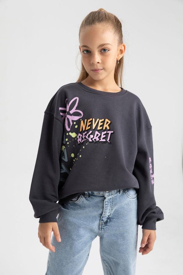 DEFACTO DEFACTO Girl's Regular Fit Crew Neck Sweatshirt