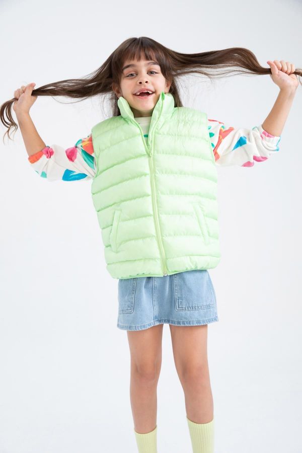 DEFACTO DEFACTO Girl's Stand-up Collar Puffer Vest