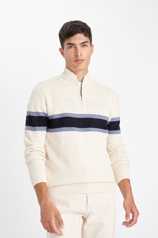 DEFACTO DEFACTO Men's Beige Standard Fit Regular Cut Turtleneck Half Zipper Striped Knitwear Sweater