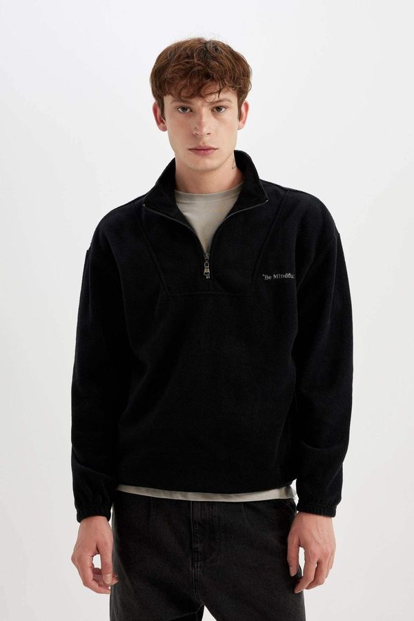 DEFACTO DEFACTO Men's Black Comfort Fit Zippered Stand Collar Printed Fleece Sweatshirt