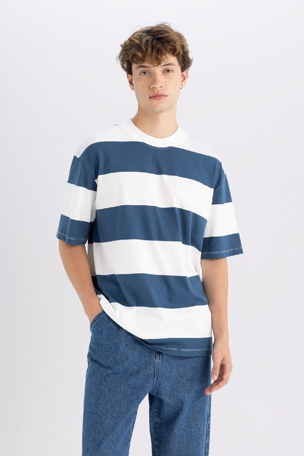 DEFACTO DEFACTO Men's Blue Boxy Fit Wide Cut Crew Neck White Striped Cotton Short Sleeve T-Shirt