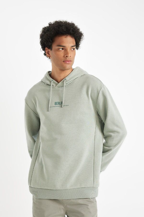 DEFACTO DEFACTO Men's Light Green Regular Fit Hooded Printed Sweatshirt Y9652Az24Au