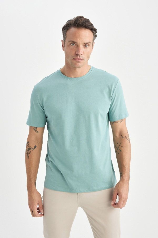 DEFACTO DEFACTO New Regular Fit Crew Neck Basic Plain Short Sleeve T-Shirt