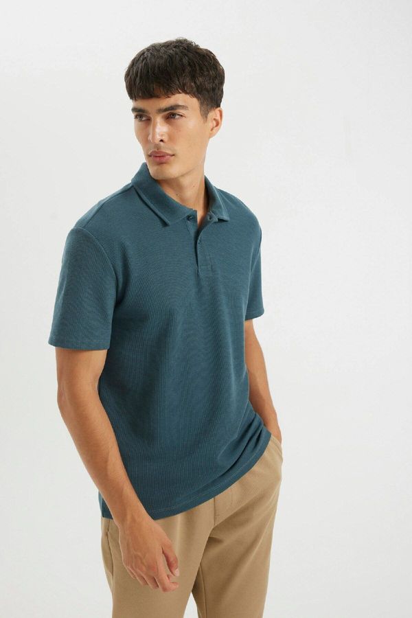 DEFACTO DEFACTO New Regular Fit Polo Collar Short Sleeve Polo Shirt