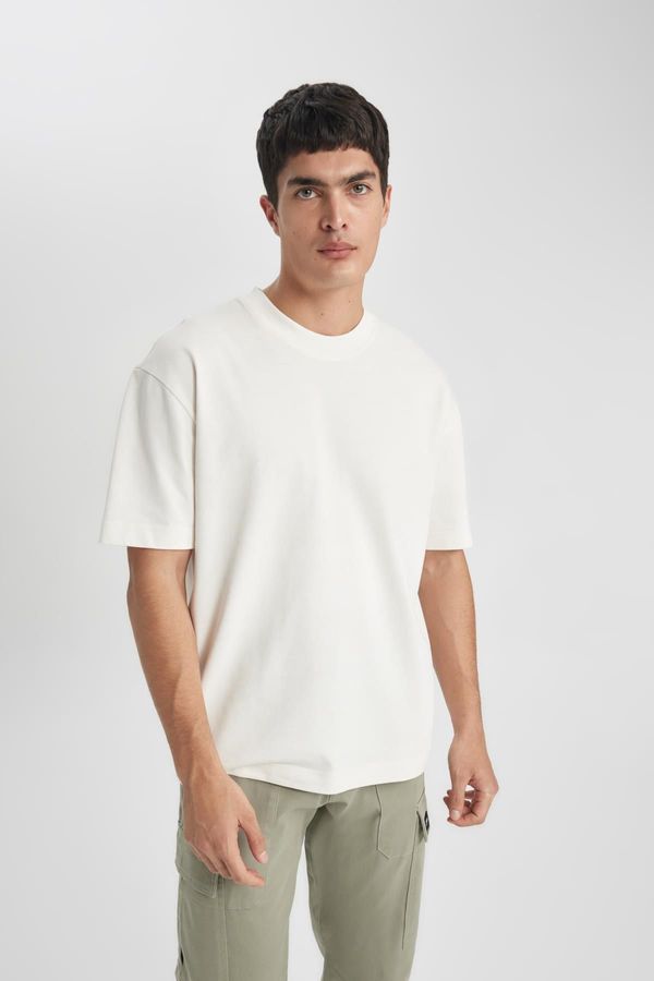 DEFACTO DEFACTO Oversize Fit Crew Neck Short Sleeve T-Shirt