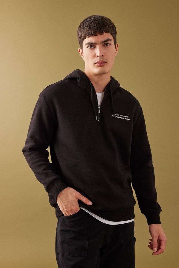 DEFACTO DEFACTO Oversize Fit Half Zipper Hooded Back Printed Sweatshirt