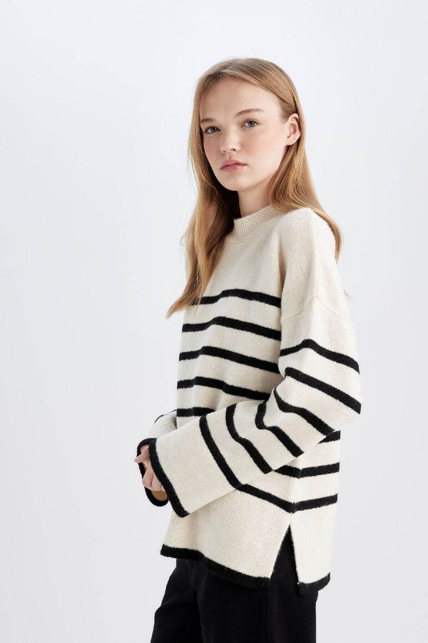 DEFACTO DEFACTO Oversize Fit Wide Pattern Half Turtleneck Striped Knitwear Sweater