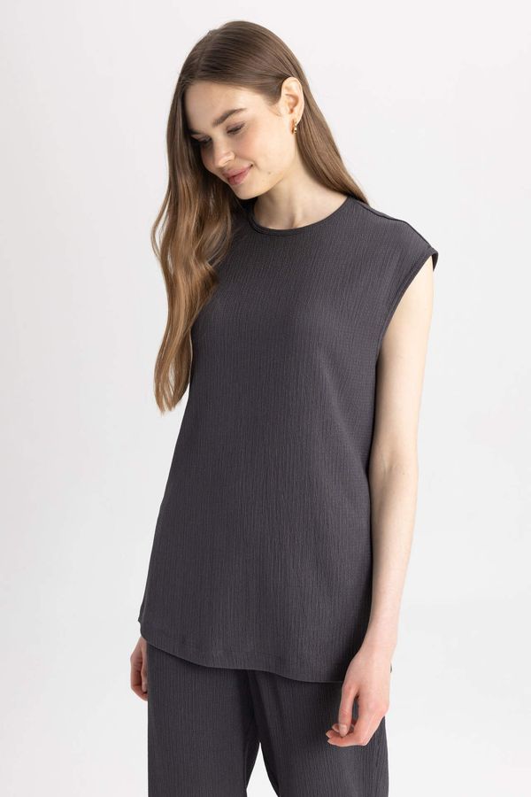 DEFACTO DEFACTO Regular Fit Crew Neck Sleeveless Tunic