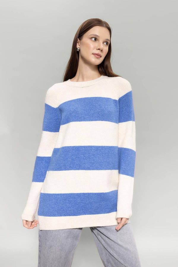 DEFACTO DEFACTO Regular Fit Crew Neck Striped Tunic