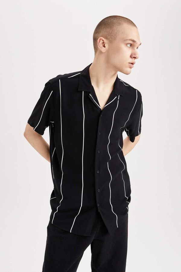DEFACTO DEFACTO Regular Fit Short Sleeve Striped Poplin Shirt