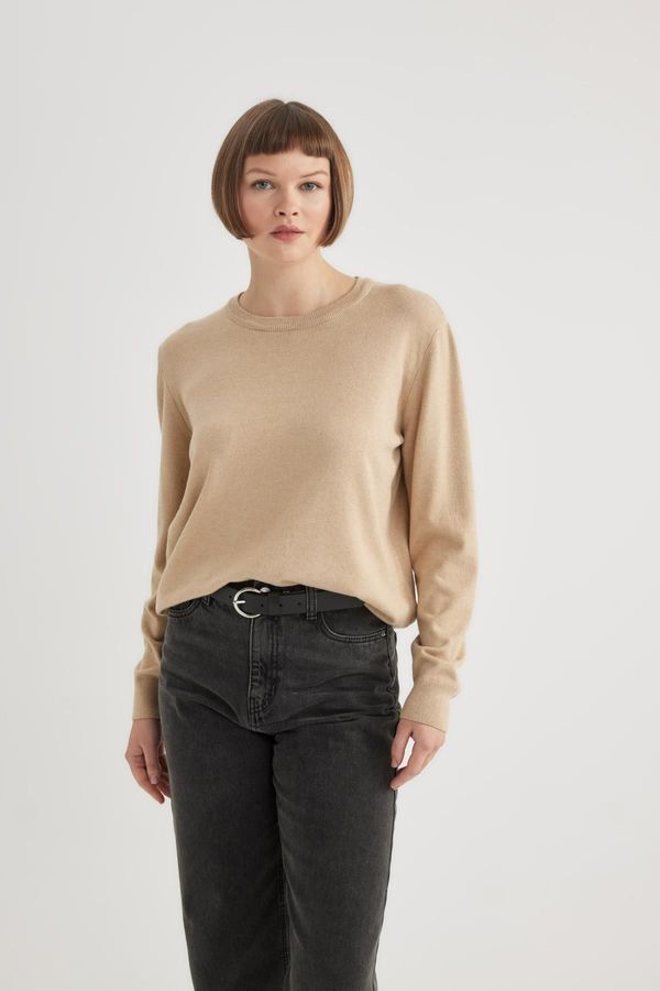 DEFACTO DEFACTO Regular Fit V-Neck Premium Soft Wool Textured Sweater