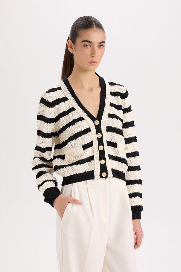 DEFACTO DEFACTO Regular Fit V Neck Striped Buttoned Knitted Cardigan