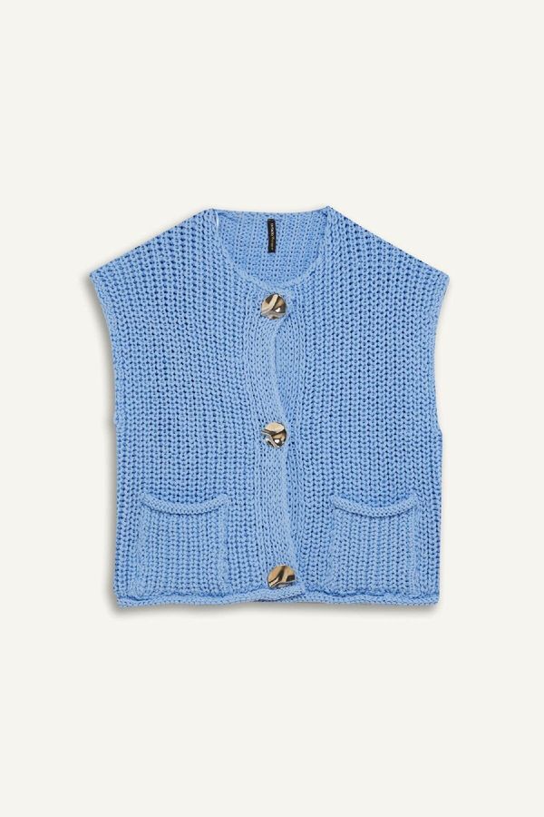 DEFACTO DEFACTO Relax Fit Button Closure Pocket Knit Vest