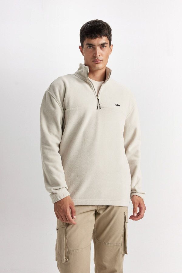 DEFACTO DEFACTO Relax Fit Stand Collar Zip-Up Fleece Sweatshirt