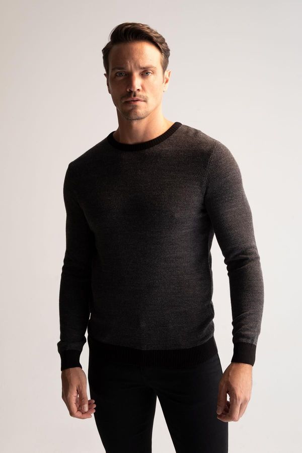 DEFACTO DEFACTO Slim Fit Crew Neck Patched Sleeve Detailed Knitwear Sweater R1110az22wn