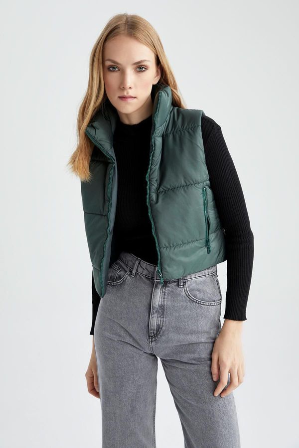 DEFACTO DEFACTO Slim Fit Stand Collar Crop Vest