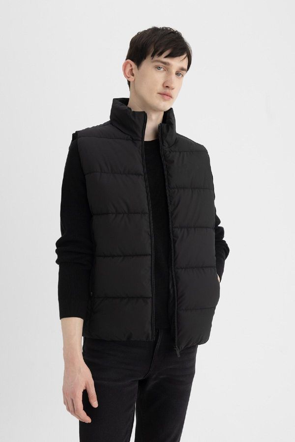 DEFACTO DEFACTO Slim Fit Stand Collar Lined Vest