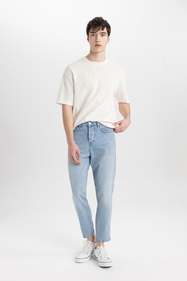 DEFACTO DEFACTO Slim Tapered Fit Narrow Mold Normal Waist Tapered Leg Jean Trousers