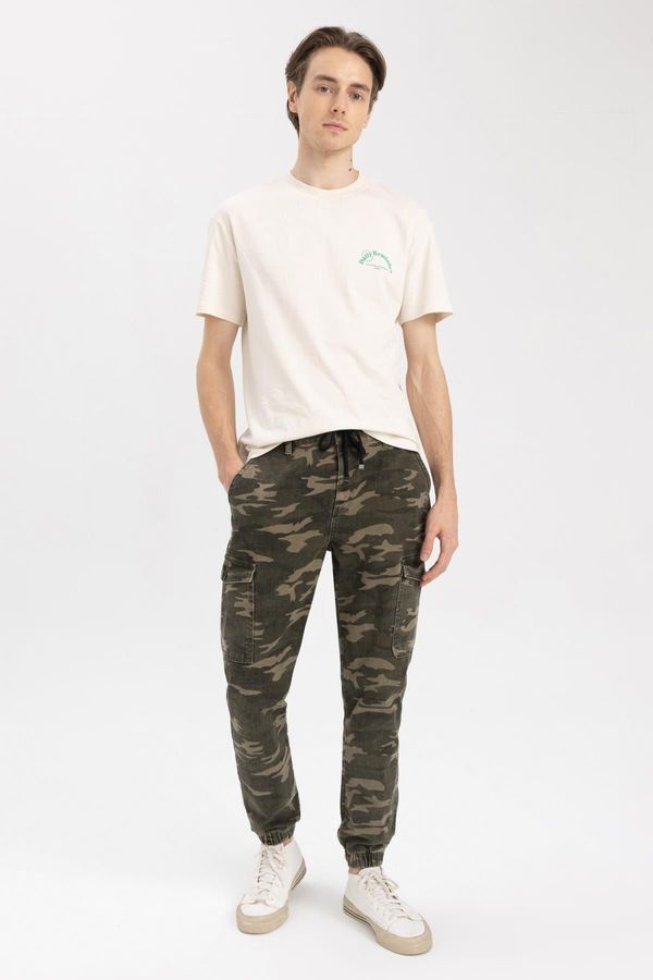 DEFACTO DEFACTO Trousers Regular Fit Camouflage Patterned Cargo Pocket Elastic Leg