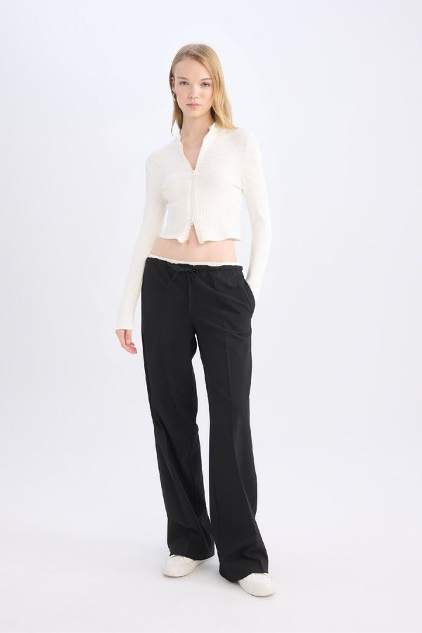 DEFACTO DEFACTO Wide Leg Normal Waist Wide Pocket Darted Wide Leg Trousers