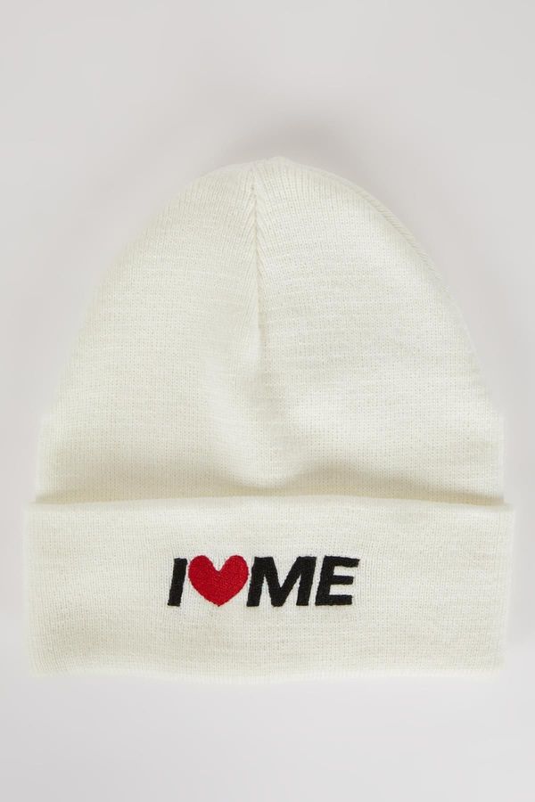 DEFACTO DEFACTO Women&#39;s I Love Me Knitwear Beret